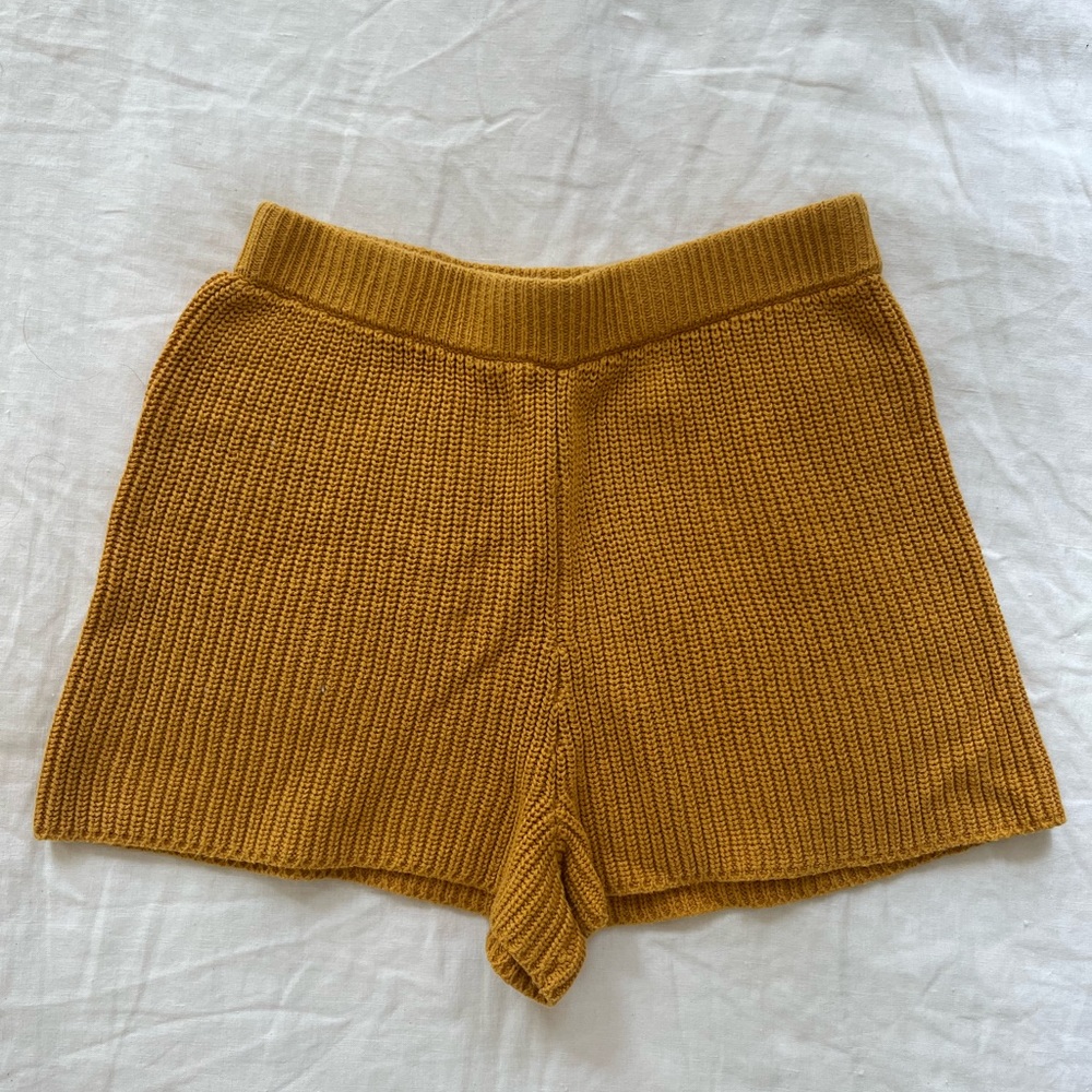 Callahan Winona Shorts in Mustard
